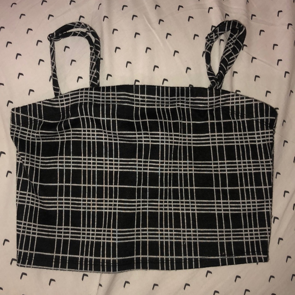 FOR A TRADE DO NOT BUY Plaid Cropped Tank